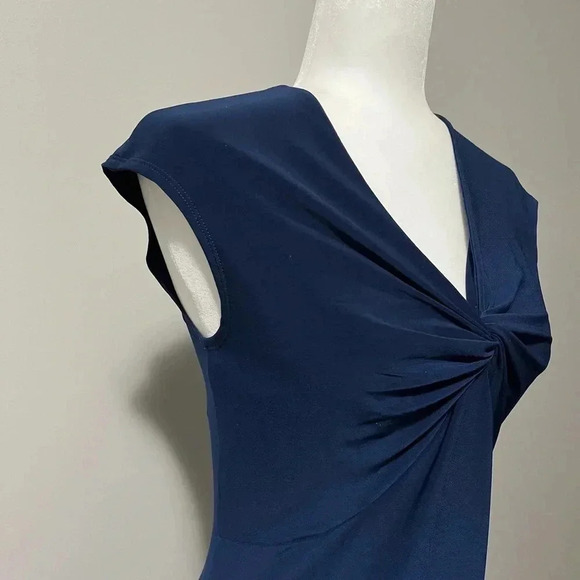 LAUREN Ralph Lauren Sleeveless Twist Front Dress - Picture 6 of 10